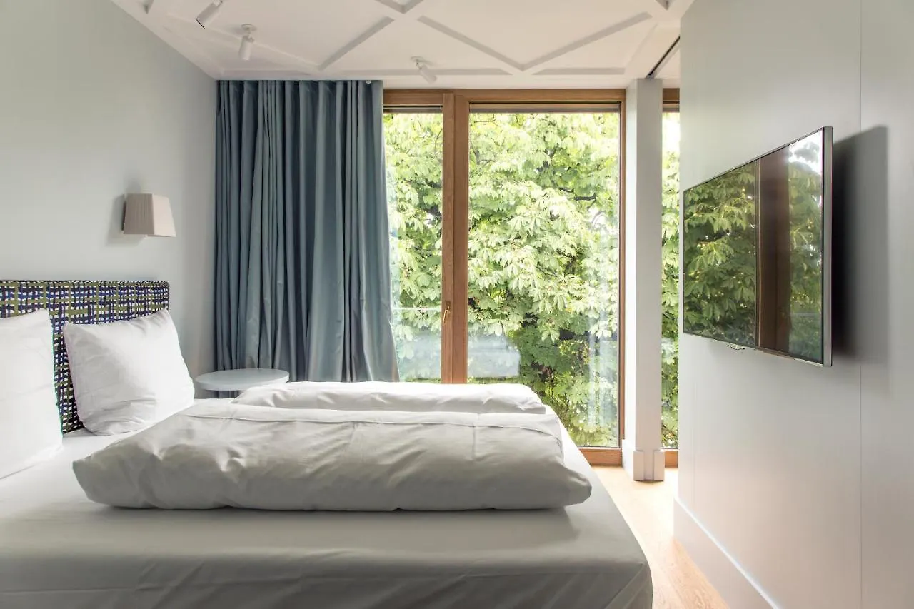 Jugend- Und Familienhotel Augustin Munich Germany