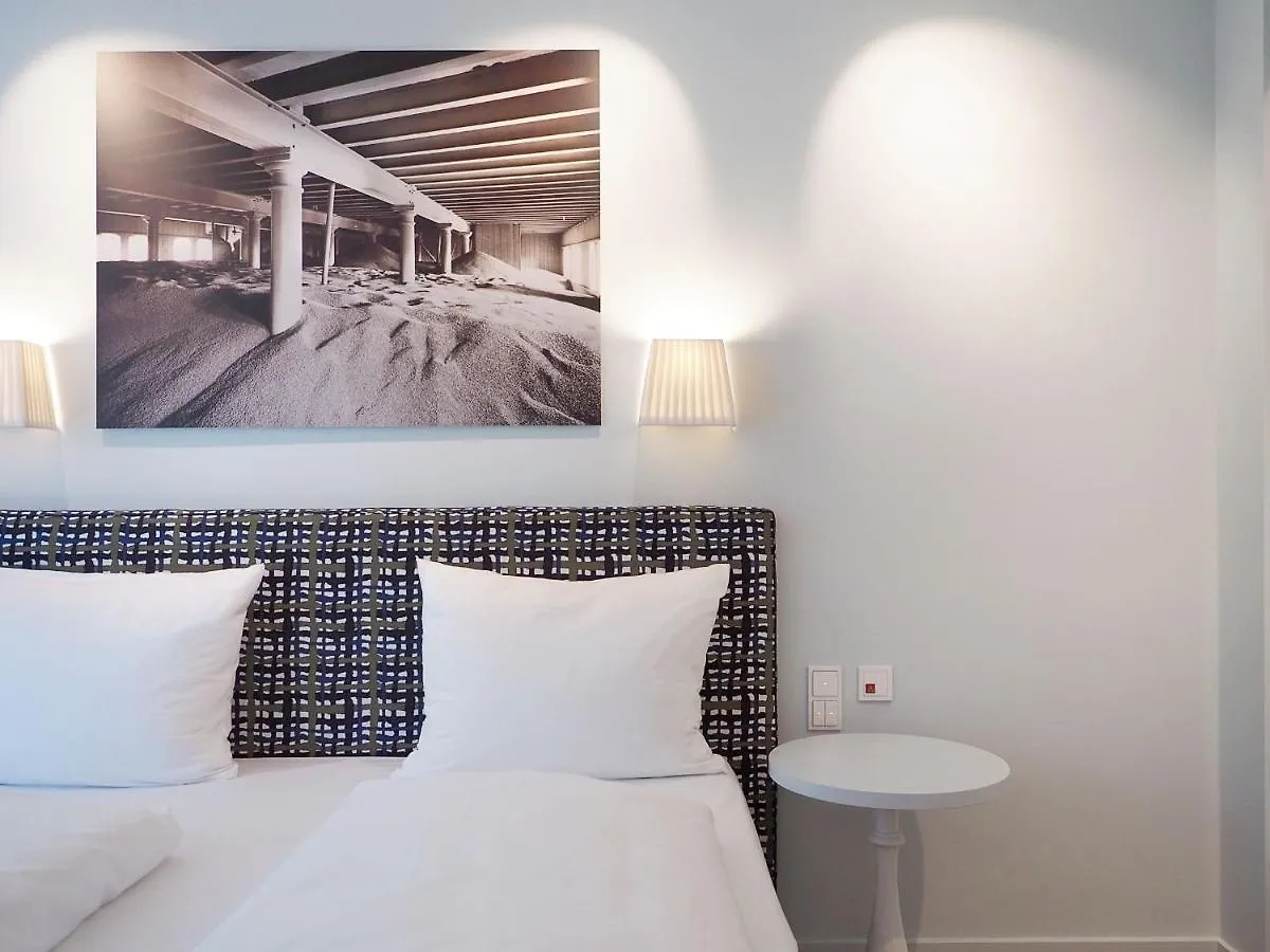 Jugend- Und Familienhotel Augustin Munich Hotel